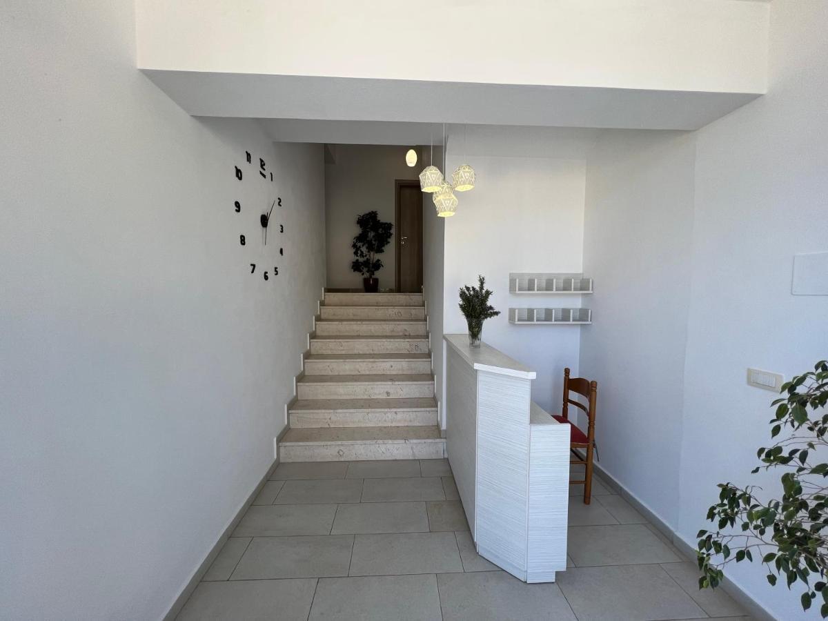 Hotel Irini ساراندا المظهر الخارجي الصورة